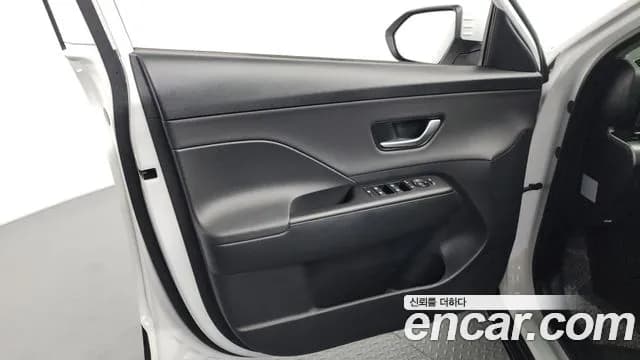 2023 Hyundai Kona (SX2) Gasoline 1.6 Turbo 2WD Sold VIN KMHHC813BPU008168 – photo 24 2023 Hyundai Kona (SX2) Gasoline 1.6 Turbo 2WD Sold VIN KMHHC813BPU008168 – photo 24