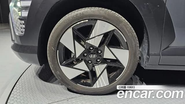 2023 Hyundai Kona (SX2) Gasoline 1.6 Turbo 2WD Sold VIN KMHHC813BPU019928 – photo 12 2023 Hyundai Kona (SX2) Gasoline 1.6 Turbo 2WD Sold VIN KMHHC813BPU019928 – photo 12