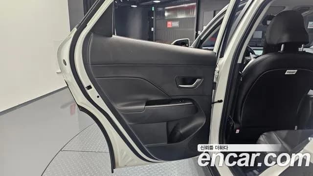 2023 Hyundai Kona (SX2) Gasoline 1.6 Turbo 2WD Sold VIN KMHHC813BPU023216 – photo 24 2023 Hyundai Kona (SX2) Gasoline 1.6 Turbo 2WD Sold VIN KMHHC813BPU023216 – photo 24