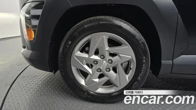 2023 Hyundai Kona (SX2) Gasoline 1.6 Turbo 2WD Sold VIN KMHHC813BPU028137 – photo 18 2023 Hyundai Kona (SX2) Gasoline 1.6 Turbo 2WD Sold VIN KMHHC813BPU028137 – photo 18