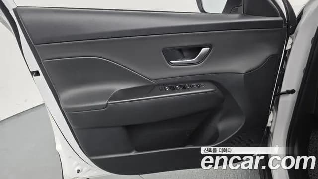 2023 Hyundai Kona (SX2) Gasoline 1.6 Turbo 2WD Sold VIN KMHHC813BPU030059 – photo 12 2023 Hyundai Kona (SX2) Gasoline 1.6 Turbo 2WD Sold VIN KMHHC813BPU030059 – photo 12