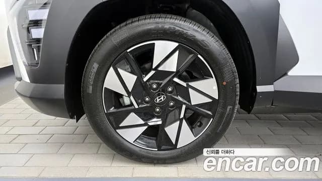 2025 Hyundai Kona (SX2) Gasoline 1.6 Turbo 2WD Sold VIN KMHHC813BSU296656 – photo 11 2025 Hyundai Kona (SX2) Gasoline 1.6 Turbo 2WD Sold VIN KMHHC813BSU296656 – photo 11