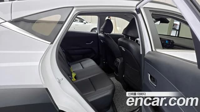 2025 Hyundai Kona (SX2) Gasoline 1.6 Turbo 2WD Sold VIN KMHHC813BSU296656 – photo 12 2025 Hyundai Kona (SX2) Gasoline 1.6 Turbo 2WD Sold VIN KMHHC813BSU296656 – photo 12
