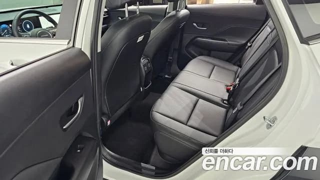 2025 Hyundai Kona (SX2) Gasoline 1.6 Turbo 2WD Sold VIN KMHHC813BSU311508 – photo 17 2025 Hyundai Kona (SX2) Gasoline 1.6 Turbo 2WD Sold VIN KMHHC813BSU311508 – photo 17