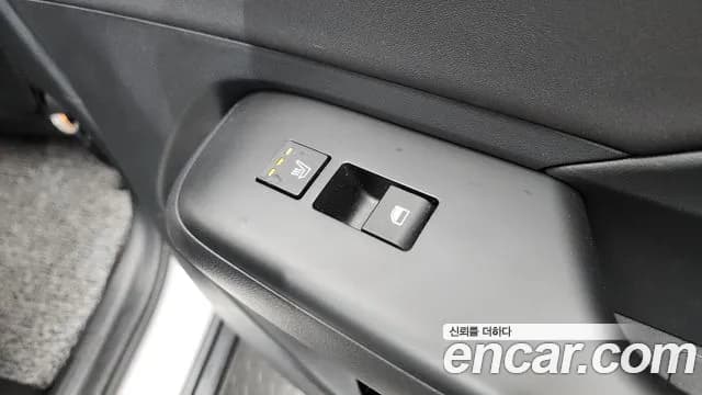 2023 Hyundai Kona (SX2) Gasoline 1.6 Turbo 2WD Sold VIN KMHHE813BPU036373 – interior seats 2023 Hyundai Kona (SX2) Gasoline 1.6 Turbo 2WD Sold VIN KMHHE813BPU036373 – interior seats