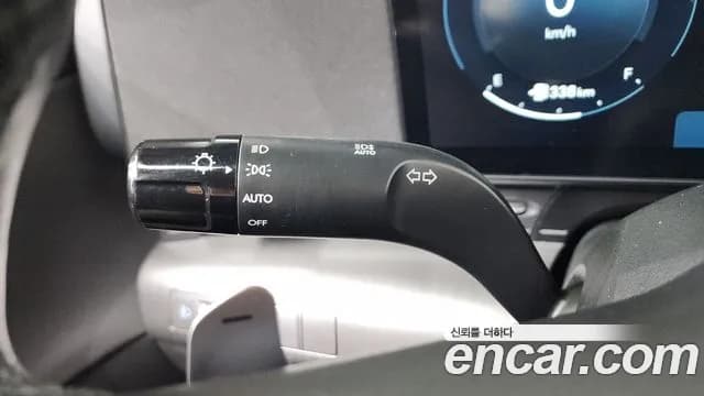 2023 Hyundai Kona (SX2) Gasoline 1.6 Turbo 2WD Sold VIN KMHHE813BPU036373 – photo 37 2023 Hyundai Kona (SX2) Gasoline 1.6 Turbo 2WD Sold VIN KMHHE813BPU036373 – photo 37