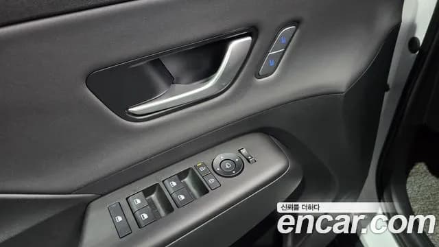 2025 Hyundai Kona (SX2) Gasoline 1.6 Turbo 2WD Sold VIN KMHHE813BSU160348 – photo 26 2025 Hyundai Kona (SX2) Gasoline 1.6 Turbo 2WD Sold VIN KMHHE813BSU160348 – photo 26