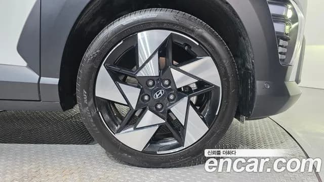 2025 Hyundai Kona (SX2) Gasoline 1.6 Turbo 4WD Sold VIN KMHHE813DSU147140 – photo 14 2025 Hyundai Kona (SX2) Gasoline 1.6 Turbo 4WD Sold VIN KMHHE813DSU147140 – photo 14