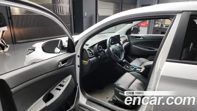 2020 Hyundai All New Tucson Gasoline 1.6 turbo 2WD Sold VIN KMHJ2812GLU281367 – photo 16 2020 Hyundai All New Tucson Gasoline 1.6 turbo 2WD Sold VIN KMHJ2812GLU281367 – photo 16
