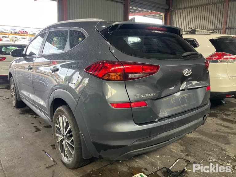 2019 Hyundai Tucson Used VIN KMHJ2814MLU068531 – rear exterior 2019 Hyundai Tucson Used VIN KMHJ2814MLU068531 – rear exterior
