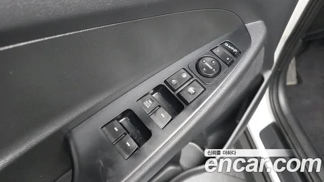 2020 Hyundai All New Tucson Diesel 1.6 2WD Sold VIN KMHJ2817GLU286129 – photo 13 2020 Hyundai All New Tucson Diesel 1.6 2WD Sold VIN KMHJ2817GLU286129 – photo 13