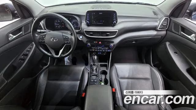 2020 Hyundai All New Tucson Diesel 1.6 2WD Sold VIN KMHJ2817GLU293230 – exterior detail 2020 Hyundai All New Tucson Diesel 1.6 2WD Sold VIN KMHJ2817GLU293230 – exterior detail