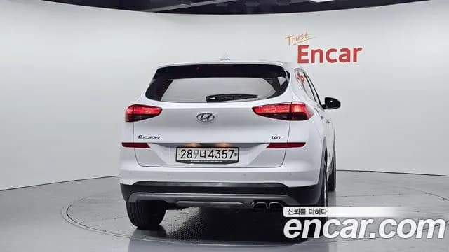 2019 Hyundai All New Tucson Gasoline 1.6 turbo 2WD Sold VIN KMHJ3812GKU138399 – trunk area 2019 Hyundai All New Tucson Gasoline 1.6 turbo 2WD Sold VIN KMHJ3812GKU138399 – trunk area