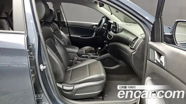 2020 Hyundai All New Tucson Gasoline 1.6 turbo 2WD Sold VIN KMHJ3812GLU206778 – rear exterior 2020 Hyundai All New Tucson Gasoline 1.6 turbo 2WD Sold VIN KMHJ3812GLU206778 – rear exterior
