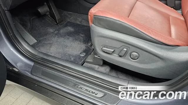 2020 Hyundai All New Tucson Gasoline 1.6 turbo 2WD Sold VIN KMHJ3812GLU245503 – photo 31 2020 Hyundai All New Tucson Gasoline 1.6 turbo 2WD Sold VIN KMHJ3812GLU245503 – photo 31