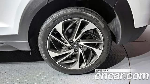 2020 Hyundai All New Tucson Gasoline 1.6 turbo 2WD Sold VIN KMHJ3812GLU293085 – rear exterior 2020 Hyundai All New Tucson Gasoline 1.6 turbo 2WD Sold VIN KMHJ3812GLU293085 – rear exterior