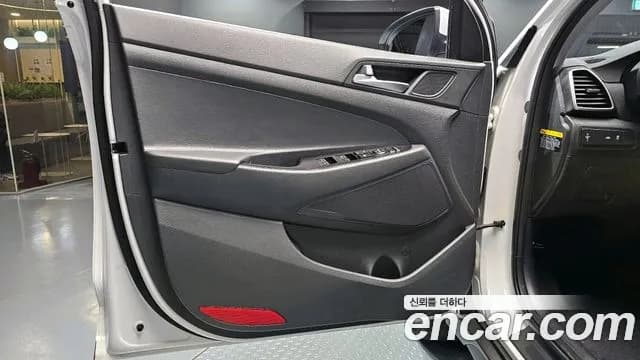 2020 Hyundai All New Tucson Gasoline 1.6 turbo 2WD Sold VIN KMHJ3812GLU293085 – photo 25 2020 Hyundai All New Tucson Gasoline 1.6 turbo 2WD Sold VIN KMHJ3812GLU293085 – photo 25
