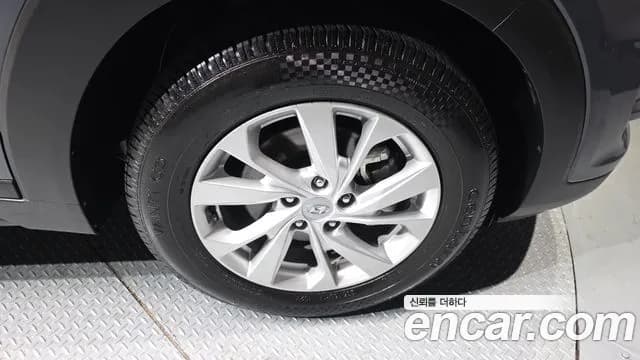 2020 Hyundai All New Tucson Gasoline 1.6 turbo 2WD Sold VIN KMHJ3812GLU319843 – exterior detail 2020 Hyundai All New Tucson Gasoline 1.6 turbo 2WD Sold VIN KMHJ3812GLU319843 – exterior detail