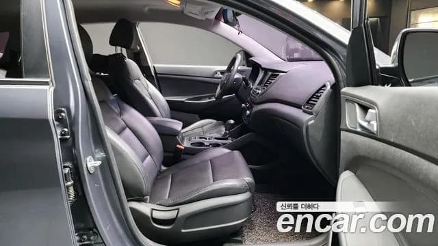 2017 Hyundai All New Tucson Diesel 1.7 2WD Sold VIN KMHJ3815GHU354535 – dashboard 2017 Hyundai All New Tucson Diesel 1.7 2WD Sold VIN KMHJ3815GHU354535 – dashboard