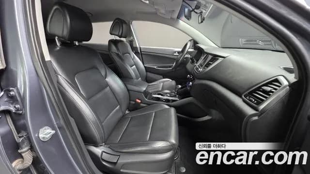 2017 Hyundai All New Tucson Diesel 1.7 2WD Sold VIN KMHJ3815GHU357154 – trunk area 2017 Hyundai All New Tucson Diesel 1.7 2WD Sold VIN KMHJ3815GHU357154 – trunk area