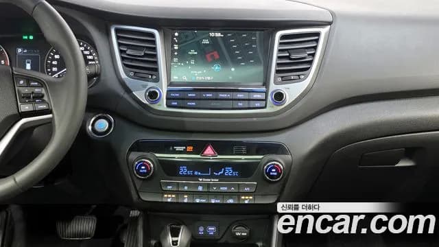 2017 Hyundai All New Tucson Diesel 1.7 2WD Sold VIN KMHJ3815GHU469181 – exterior detail 2017 Hyundai All New Tucson Diesel 1.7 2WD Sold VIN KMHJ3815GHU469181 – exterior detail