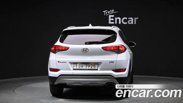 2018 Hyundai All New Tucson Diesel 1.7 2WD Sold VIN KMHJ3815GJU739538 – exterior detail 2018 Hyundai All New Tucson Diesel 1.7 2WD Sold VIN KMHJ3815GJU739538 – exterior detail