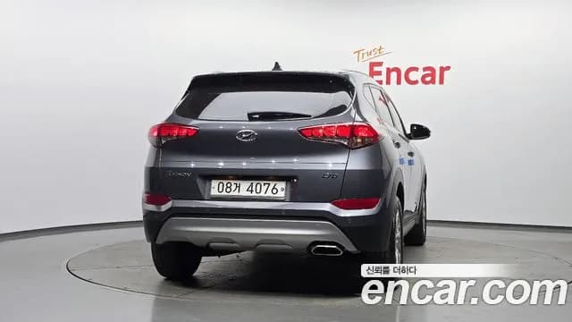 2018 Hyundai All New Tucson Diesel 1.7 2WD Sold VIN KMHJ3815GJU758604 – trunk area 2018 Hyundai All New Tucson Diesel 1.7 2WD Sold VIN KMHJ3815GJU758604 – trunk area