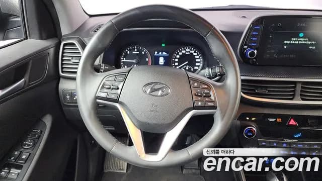 2019 Hyundai All New Tucson Diesel 1.6 2WD Sold VIN KMHJ3817GKU947823 – exterior detail 2019 Hyundai All New Tucson Diesel 1.6 2WD Sold VIN KMHJ3817GKU947823 – exterior detail
