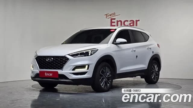 2019 Hyundai All New Tucson Diesel 2.0 2WD Sold VIN KMHJ381ABKU888449 – exterior detail 2019 Hyundai All New Tucson Diesel 2.0 2WD Sold VIN KMHJ381ABKU888449 – exterior detail