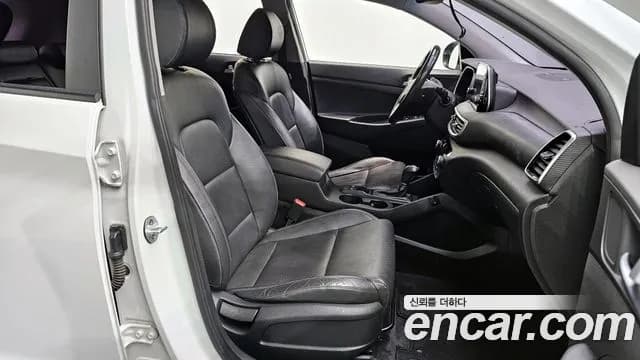 2019 Hyundai All New Tucson Diesel 2.0 2WD Sold VIN KMHJ381ABKU928805 – front exterior 2019 Hyundai All New Tucson Diesel 2.0 2WD Sold VIN KMHJ381ABKU928805 – front exterior