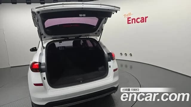 2019 Hyundai All New Tucson Diesel 2.0 2WD Sold VIN KMHJ381ABKU928805 – engine bay 2019 Hyundai All New Tucson Diesel 2.0 2WD Sold VIN KMHJ381ABKU928805 – engine bay