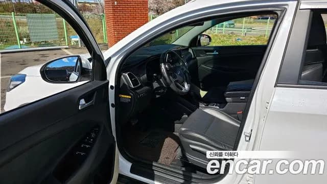 2019 Hyundai All New Tucson Diesel 2.0 2WD Sold VIN KMHJ381ABKU929384 – photo 11 2019 Hyundai All New Tucson Diesel 2.0 2WD Sold VIN KMHJ381ABKU929384 – photo 11