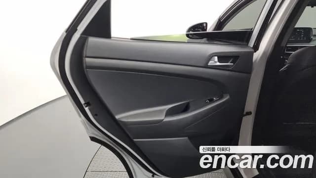2019 Hyundai All New Tucson Diesel 2.0 2WD Sold VIN KMHJ381ABKU955005 – side profile 2019 Hyundai All New Tucson Diesel 2.0 2WD Sold VIN KMHJ381ABKU955005 – side profile