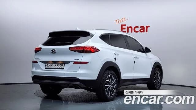 2019 Hyundai All New Tucson Diesel 2.0 2WD Sold VIN KMHJ381ABKU955005 – trunk area 2019 Hyundai All New Tucson Diesel 2.0 2WD Sold VIN KMHJ381ABKU955005 – trunk area