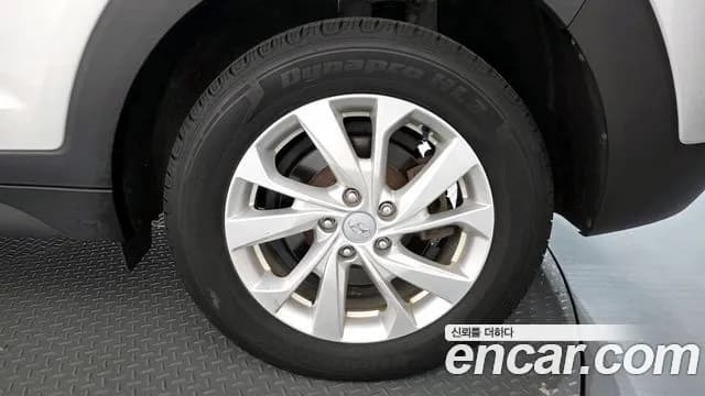 2020 Hyundai All New Tucson Diesel 2.0 4WD Sold VIN KMHJ381ADLU260400 – engine bay 2020 Hyundai All New Tucson Diesel 2.0 4WD Sold VIN KMHJ381ADLU260400 – engine bay