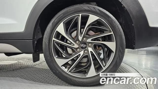 2019 Hyundai All New Tucson Gasoline 1.6 turbo 2WD Sold VIN KMHJ5812GKU889820 – photo 16 2019 Hyundai All New Tucson Gasoline 1.6 turbo 2WD Sold VIN KMHJ5812GKU889820 – photo 16