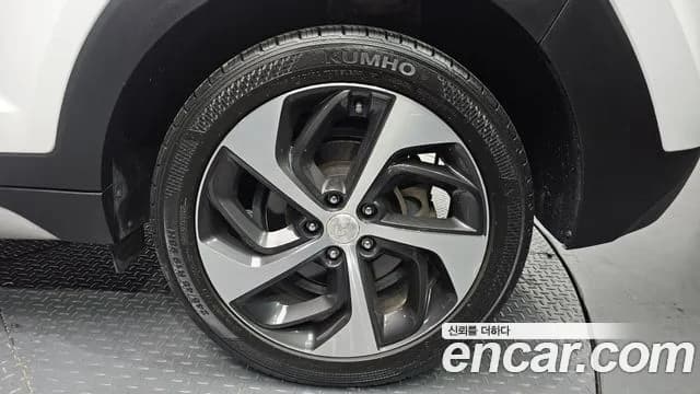 2018 Hyundai All New Tucson Diesel 2.0 2WD Sold VIN KMHJ581ABJU515229 – front exterior 2018 Hyundai All New Tucson Diesel 2.0 2WD Sold VIN KMHJ581ABJU515229 – front exterior