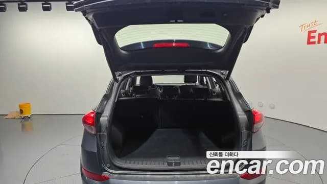 2018 Hyundai All New Tucson Diesel 2.0 2WD Sold VIN KMHJ581ABJU572577 – interior seats 2018 Hyundai All New Tucson Diesel 2.0 2WD Sold VIN KMHJ581ABJU572577 – interior seats