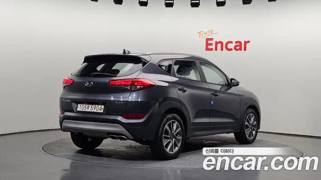 2018 Hyundai All New Tucson Diesel 2.0 2WD Sold VIN KMHJ581ABJU572577 – exterior detail 2018 Hyundai All New Tucson Diesel 2.0 2WD Sold VIN KMHJ581ABJU572577 – exterior detail