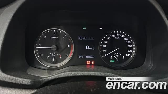 2018 Hyundai All New Tucson Diesel 2.0 2WD Sold VIN KMHJ581ABJU572577 – trunk area 2018 Hyundai All New Tucson Diesel 2.0 2WD Sold VIN KMHJ581ABJU572577 – trunk area