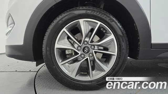 2018 Hyundai All New Tucson Diesel 2.0 4WD Sold VIN KMHJ581ADJU513104 – trunk area 2018 Hyundai All New Tucson Diesel 2.0 4WD Sold VIN KMHJ581ADJU513104 – trunk area