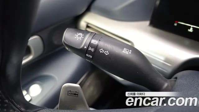 2019 Hyundai Nexo Premium Sold VIN KMHJ8816FKU000407 – exterior detail 2019 Hyundai Nexo Premium Sold VIN KMHJ8816FKU000407 – exterior detail