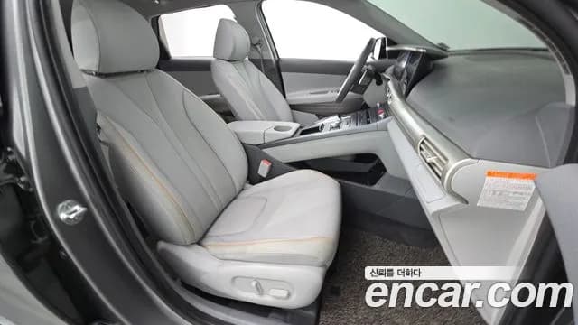 2019 Hyundai Nexo Premium Sold VIN KMHJ8816FKU000586 – exterior detail 2019 Hyundai Nexo Premium Sold VIN KMHJ8816FKU000586 – exterior detail