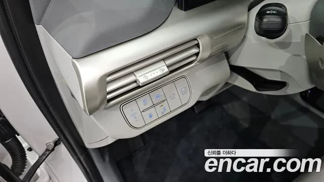 2019 Hyundai Nexo Premium Sold VIN KMHJ8816FKU000646 – interior seats 2019 Hyundai Nexo Premium Sold VIN KMHJ8816FKU000646 – interior seats