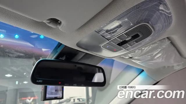 2020 Hyundai Nexo Premium Sold VIN KMHJ8816FLU007467 – exterior detail 2020 Hyundai Nexo Premium Sold VIN KMHJ8816FLU007467 – exterior detail