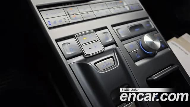 2020 Hyundai Nexo Premium Sold VIN KMHJ8816FLU007544 – dashboard 2020 Hyundai Nexo Premium Sold VIN KMHJ8816FLU007544 – dashboard