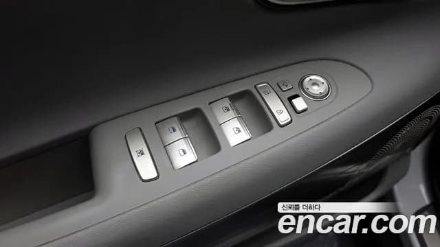 2022 Hyundai Nexo Premium Sold VIN KMHJ8816FNU015678 – exterior detail 2022 Hyundai Nexo Premium Sold VIN KMHJ8816FNU015678 – exterior detail