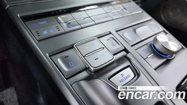 2023 Hyundai Nexo Premium Sold VIN KMHJ8816FPU024164 – undercarriage 2023 Hyundai Nexo Premium Sold VIN KMHJ8816FPU024164 – undercarriage