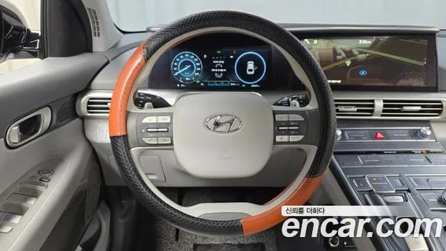 2023 Hyundai Nexo Premium Sold VIN KMHJ8816FPU033321 – rear exterior 2023 Hyundai Nexo Premium Sold VIN KMHJ8816FPU033321 – rear exterior
