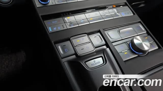 2024 Hyundai Nexo Premium Sold VIN KMHJ8816FRU038445 – interior seats 2024 Hyundai Nexo Premium Sold VIN KMHJ8816FRU038445 – interior seats